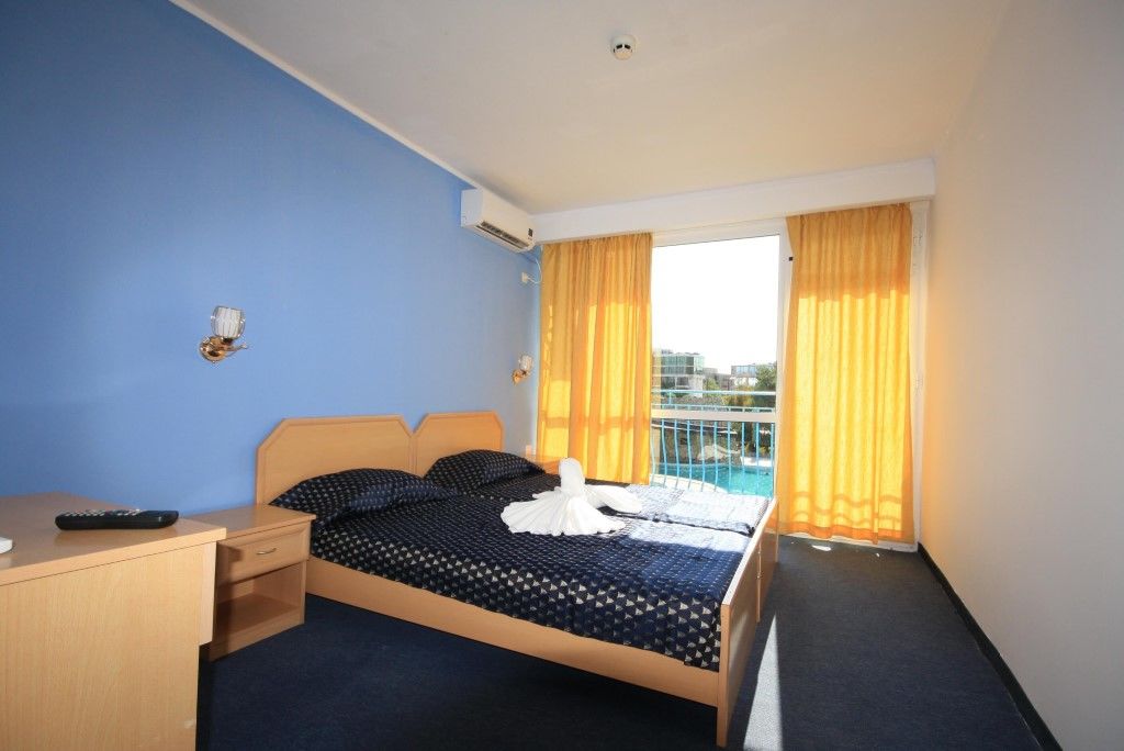 Continental Blu Hotel Napospart Kültér fotó