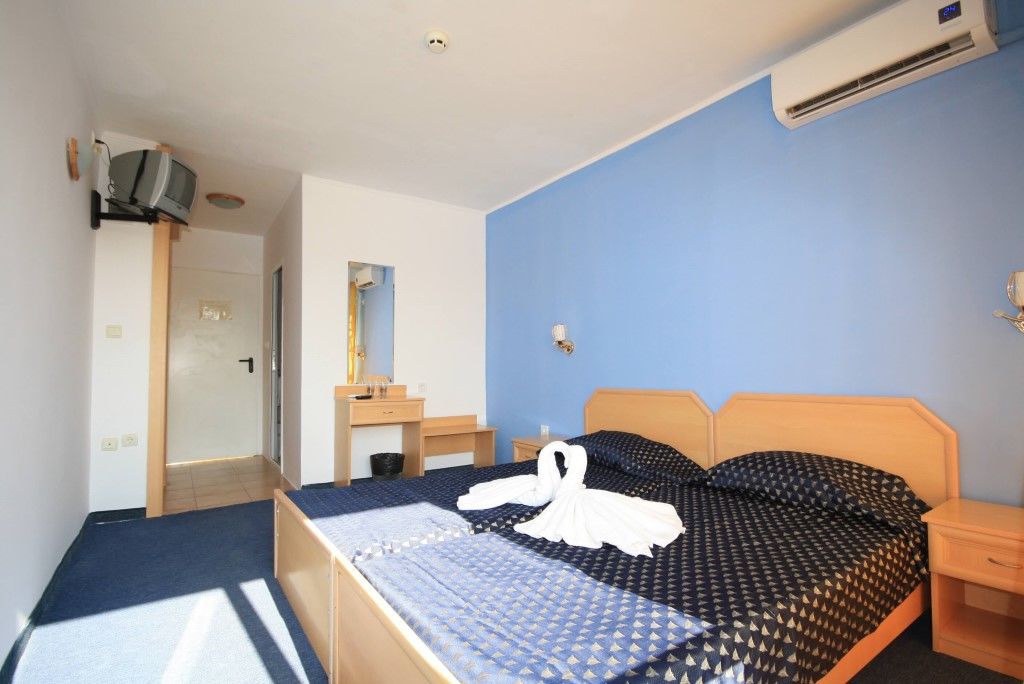 Continental Blu Hotel Napospart Kültér fotó